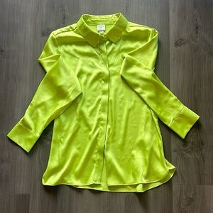Bright and beautiful button down- Size M